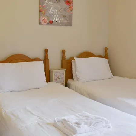Eagles Nest Holiday home *
